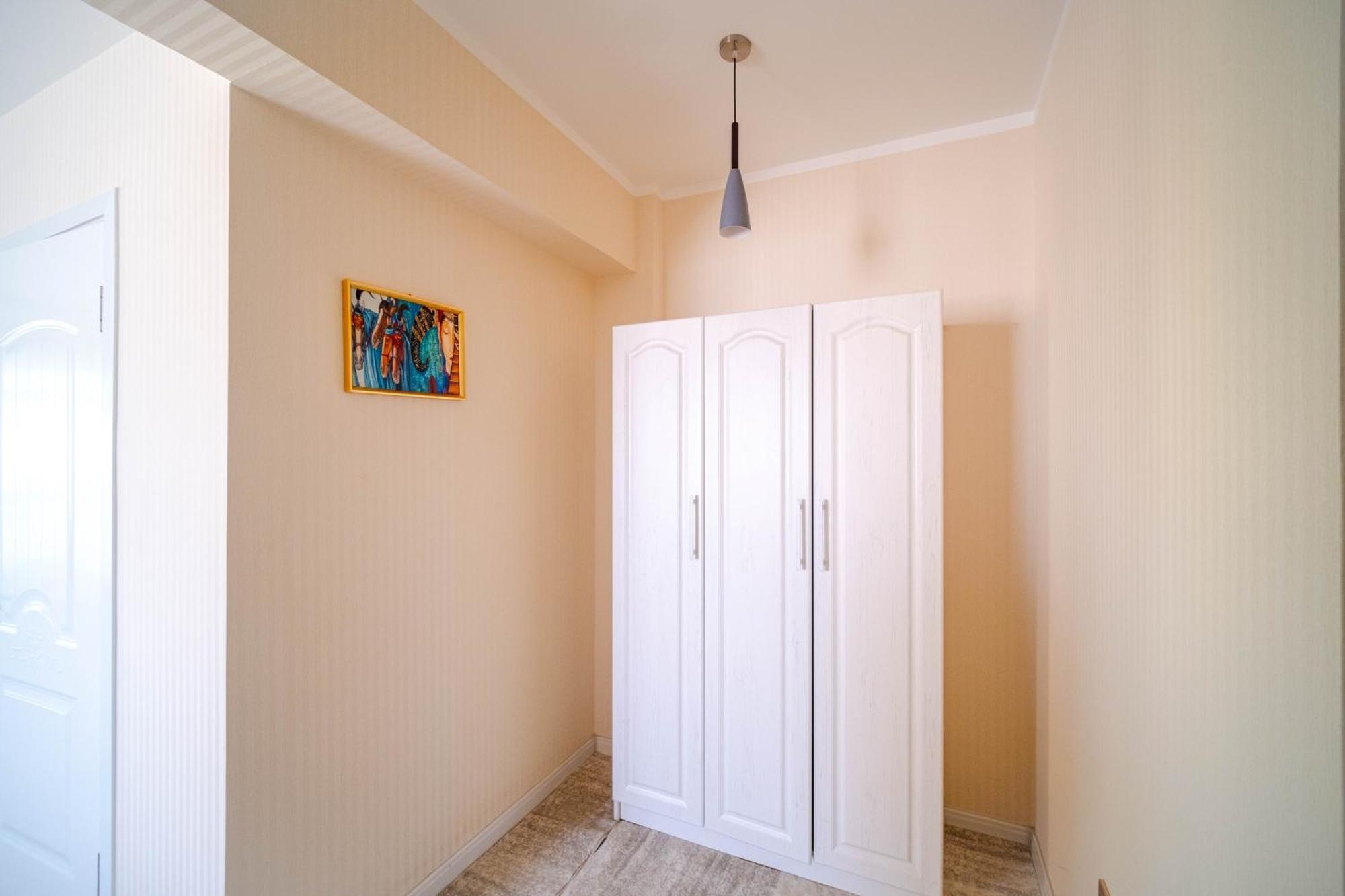 Eagle Town Serviced Apartment Ulaanbaatar Exterior photo