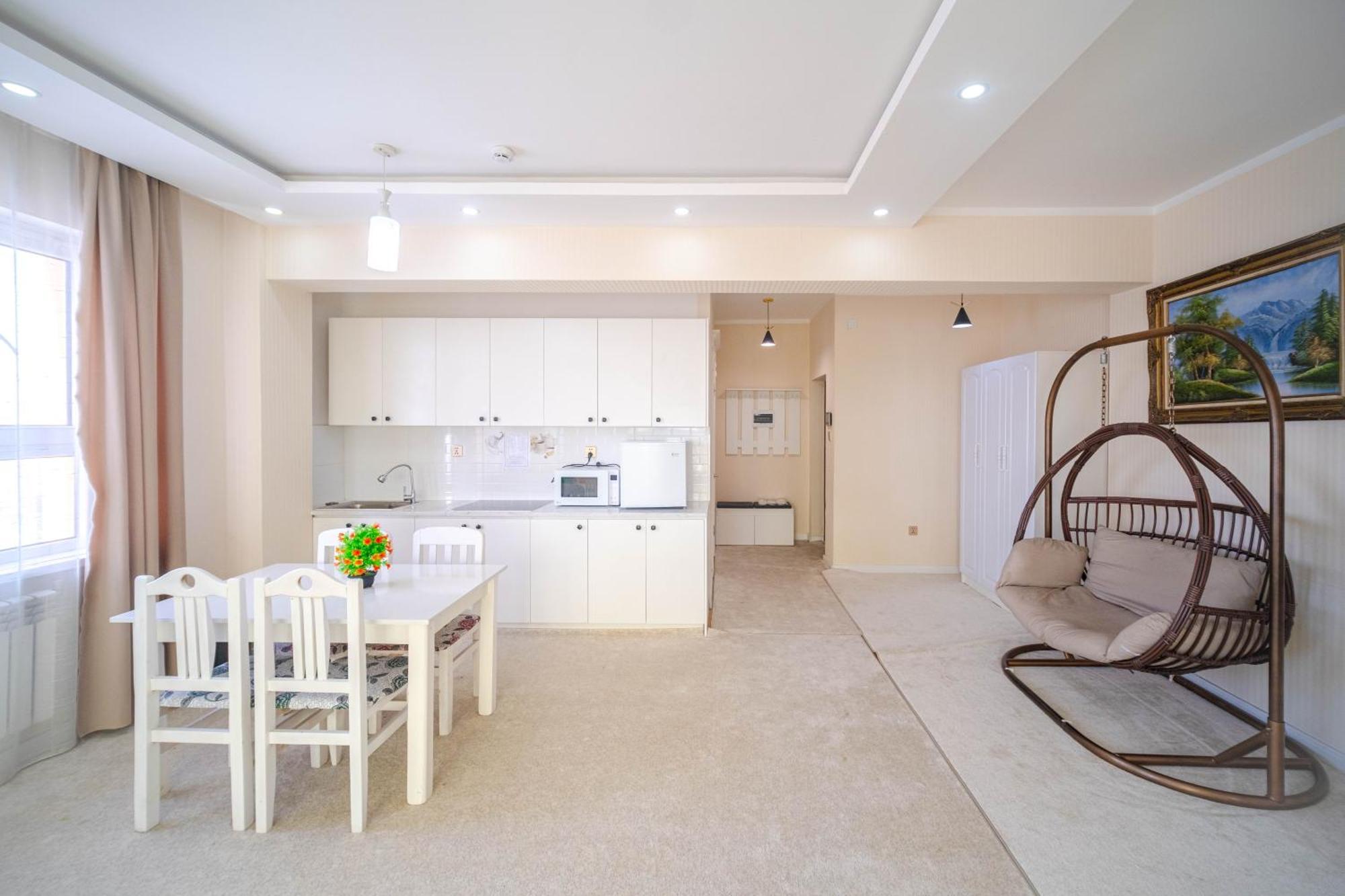 Eagle Town Serviced Apartment Ulaanbaatar Exterior photo